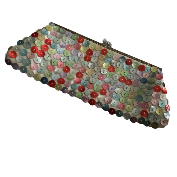 Vintage Handbags - Vintage Button Clutch Snap Closure